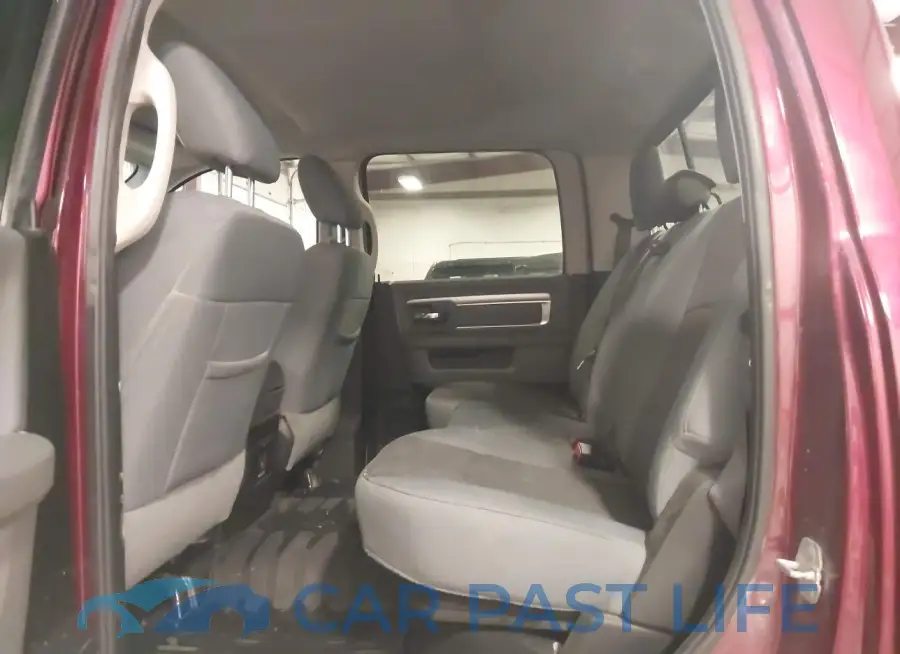 3C63RRHL2JG422992# 14