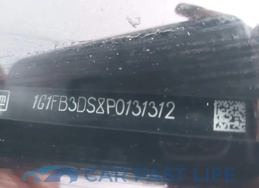1G1FB3DS8P0131312# 9