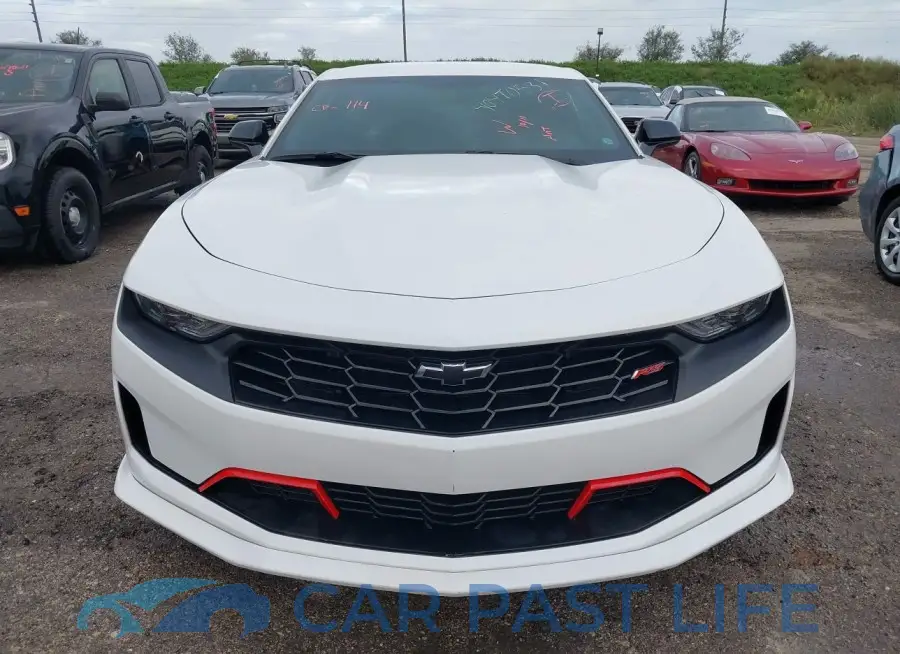 1G1FD1RX8P0145567# 6