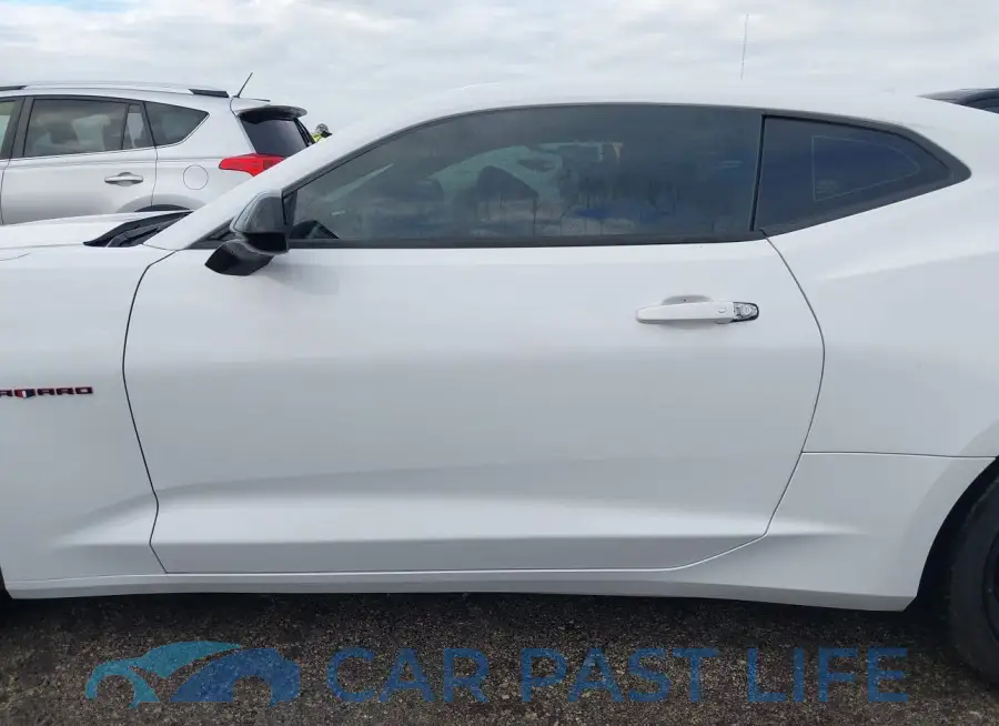 1G1FD1RX8P0145567# 14