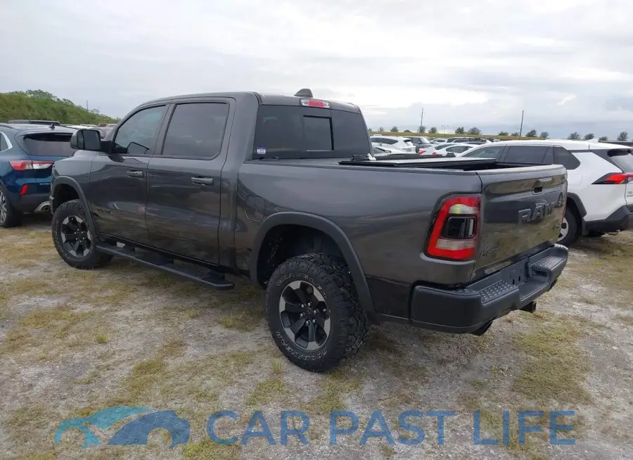 1C6SRFLT4KN563959# 3