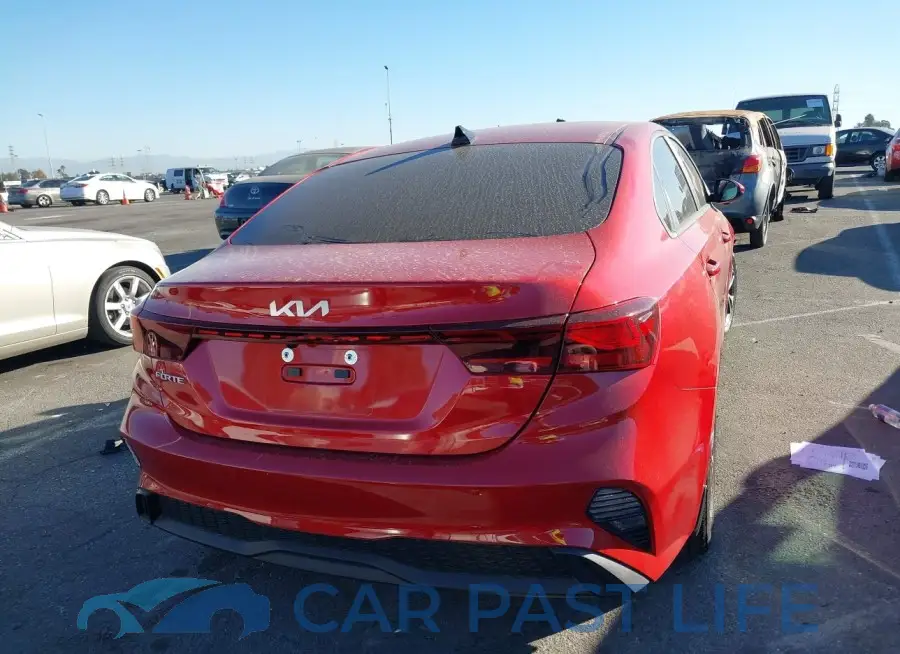 3KPF24AD0PE652163# 17