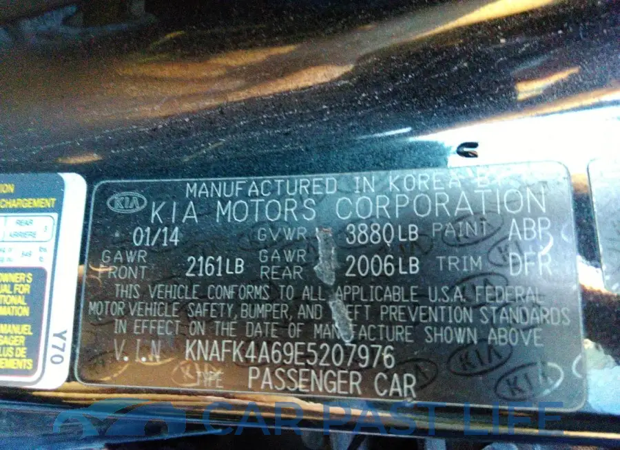 KNAFK4A69E5207976# 9