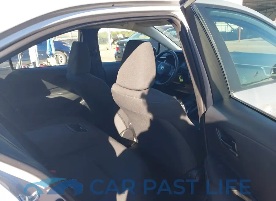 5YFB4MDE4PP011660# 8