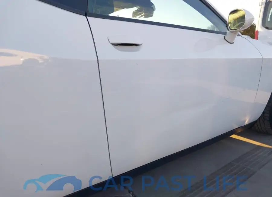 2C3CDZAG7HH516952# 19