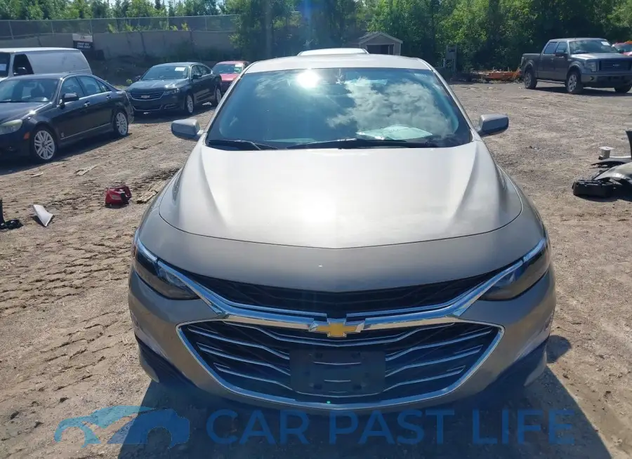 1G1ZD5ST5PF121493# 13
