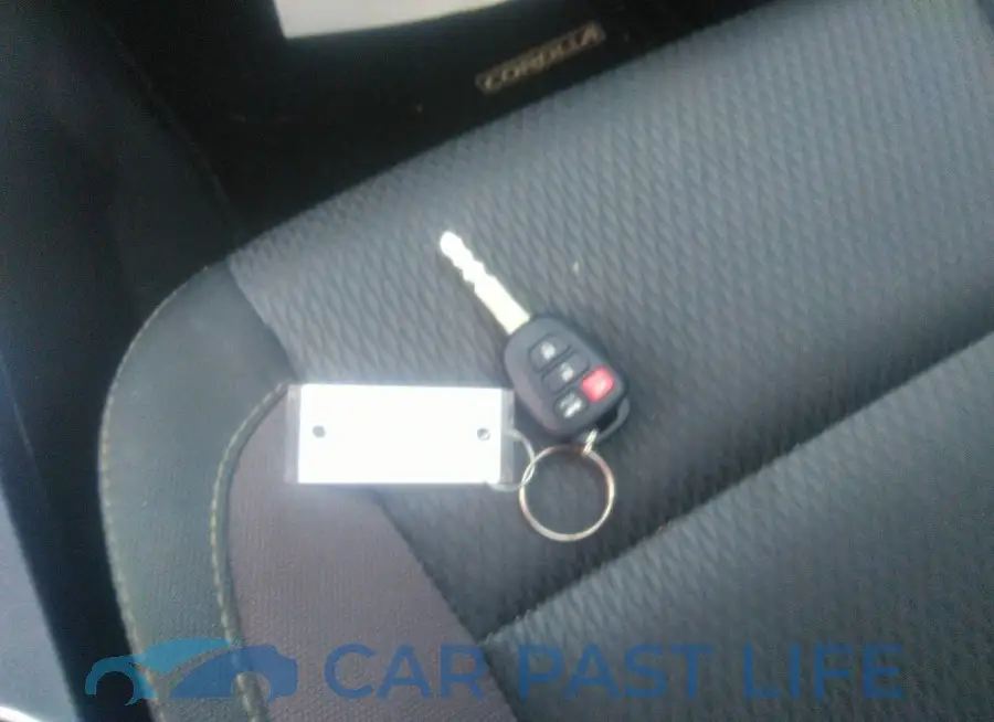 2T1BURHE3HC858114# 11