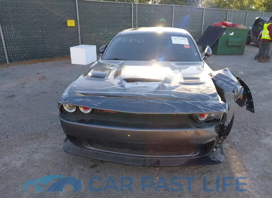 2C3CDZFJ7NH177805# 13