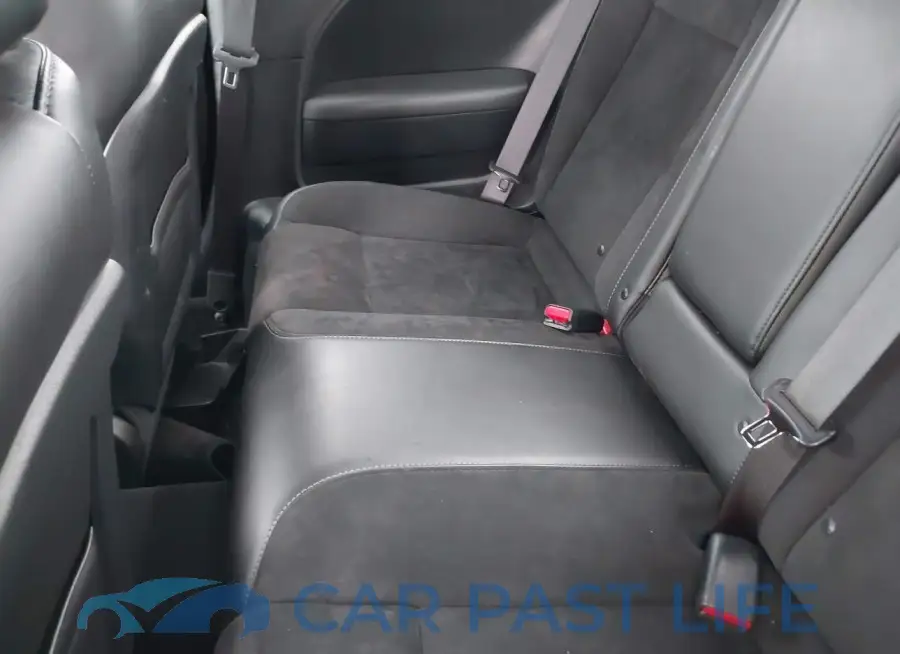 2C3CDZFJ7NH177805# 8