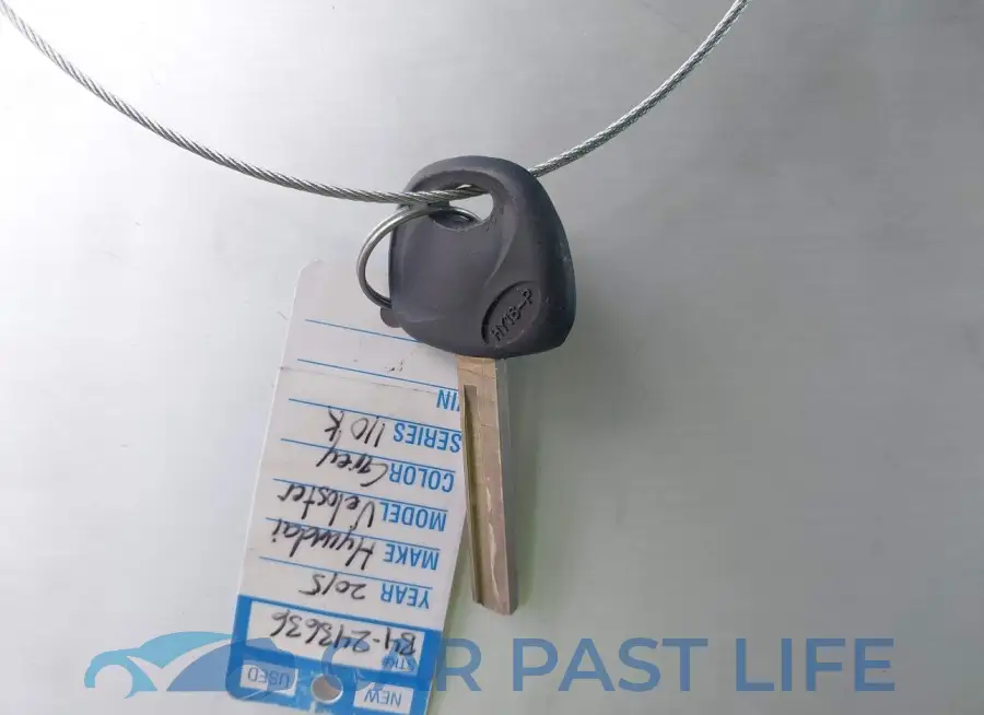 KMHTC6AD0FU243636# 11