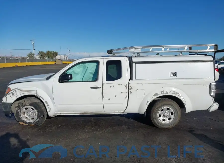 1N6BD0CT6HN758682# 13