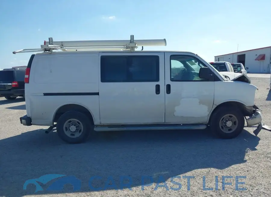 1GCWGAFG2J1904895# 13
