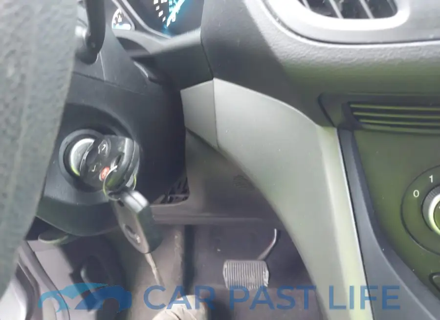 1FMCU0GX0EUD10195# 11