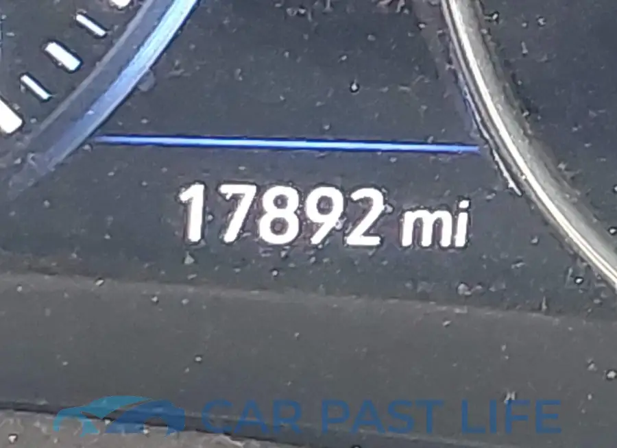 1G1ZE5ST3PF130366# 16