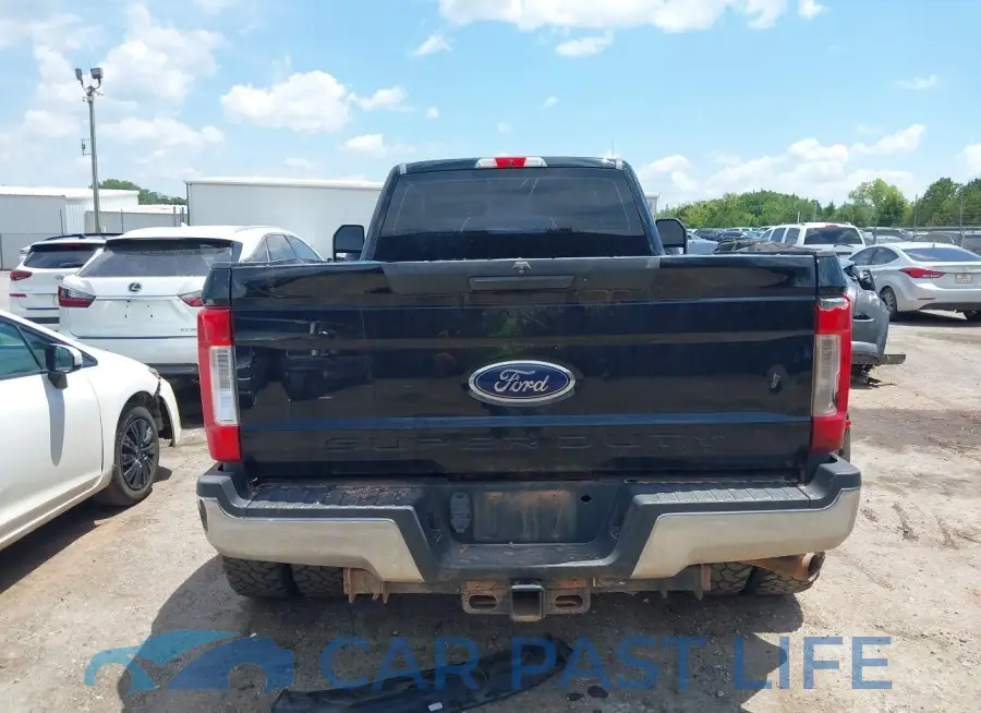 1FTRF3D67JEB68602# 15