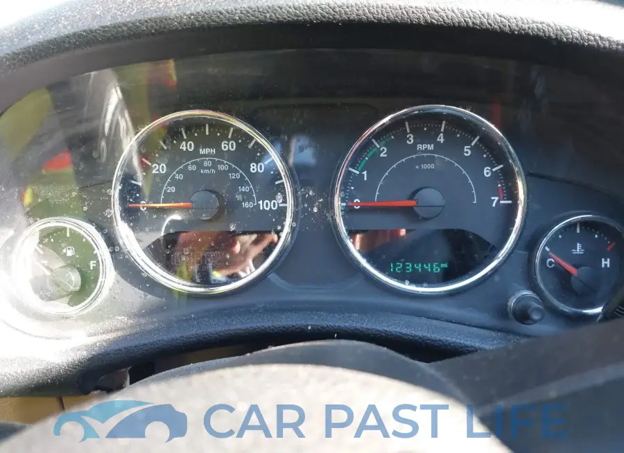 1C4BJWEG5FL614399# 7