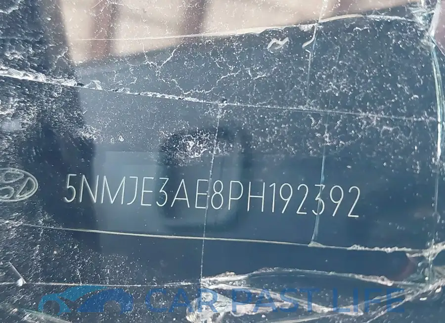 5NMJE3AE8PH192392# 9