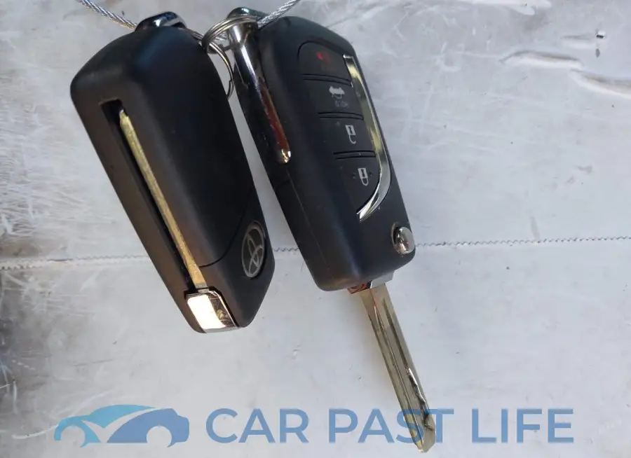 4T1C11AK8PU125777# 11