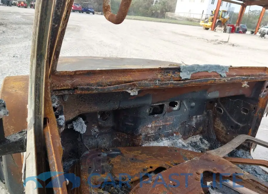 1C4BJWDG4JL807024# 7