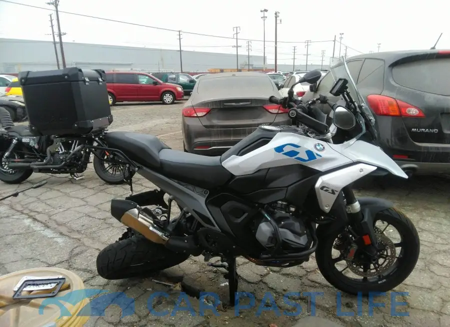 WB10M2305R6J10786# 12