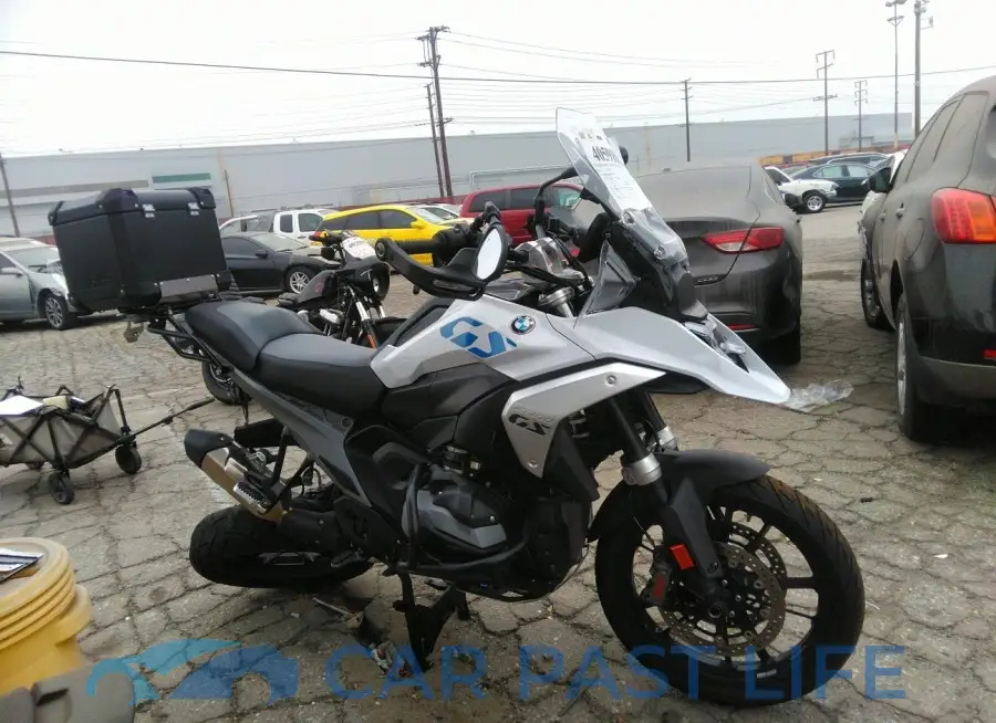 WB10M2305R6J10786# 1