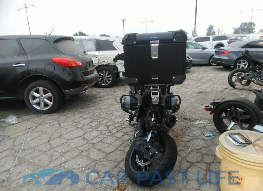 WB10M2305R6J10786# 6