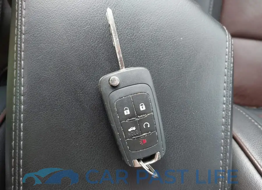 1G11E5SA5GF164031# 11