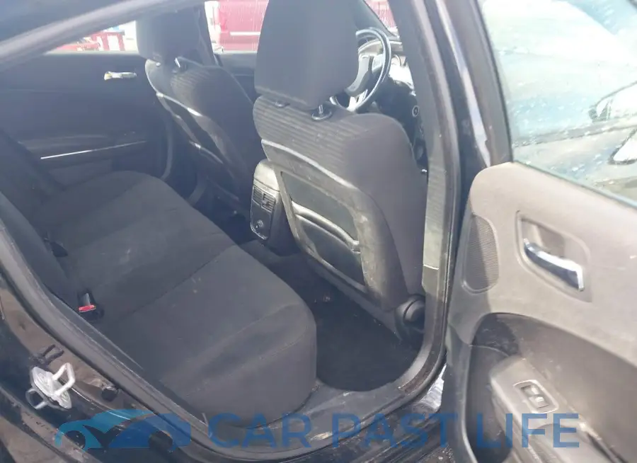 2C3CDXHG3EH102704# 8