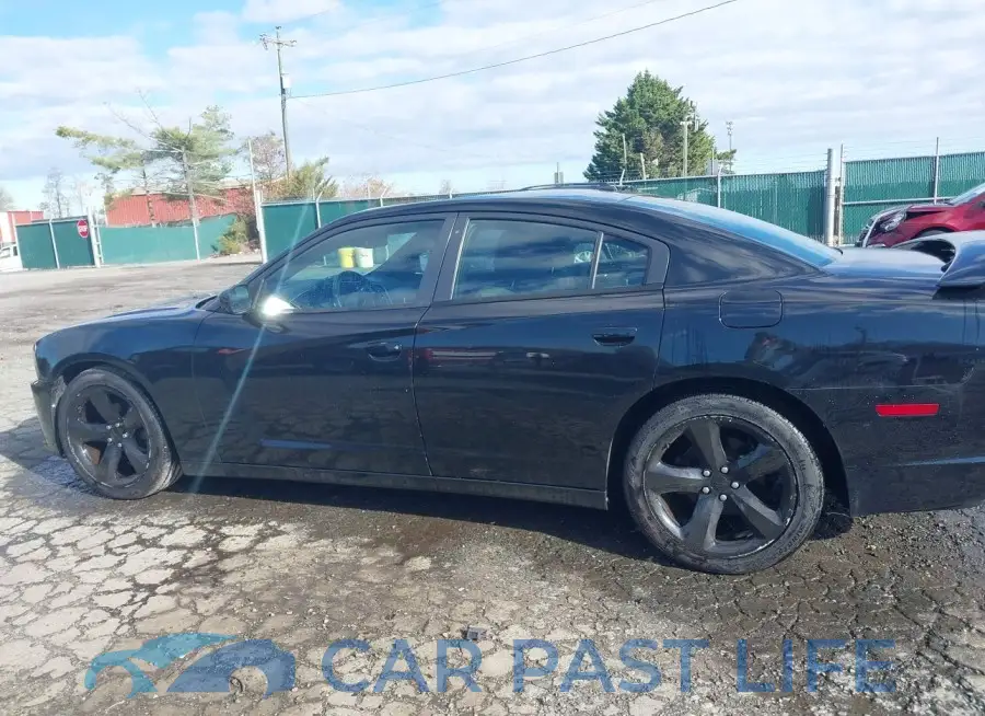 2C3CDXHG3EH102704# 14