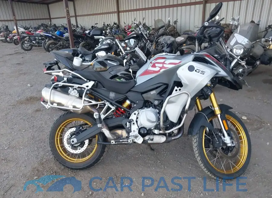 WB10K0304KZ800219# 12