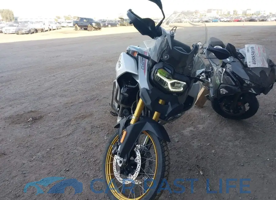 WB10K0304KZ800219# 5