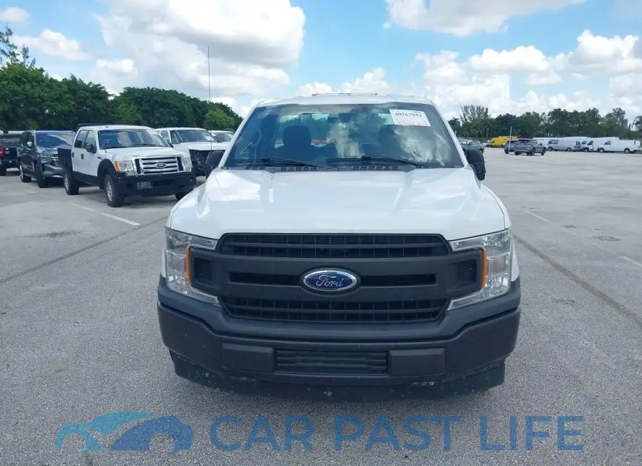 1FTMF1CB7JFE07816# 12