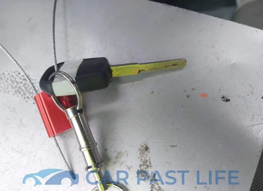 1FTMF1CB7JFE07816# 11