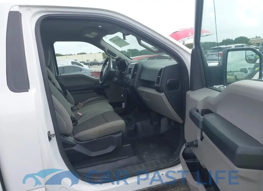 1FTMF1CB7JFE07816# 5
