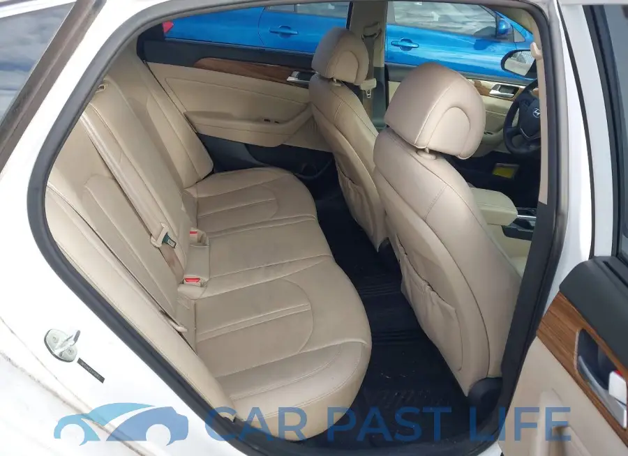 5NPE34AF1FH158463# 8