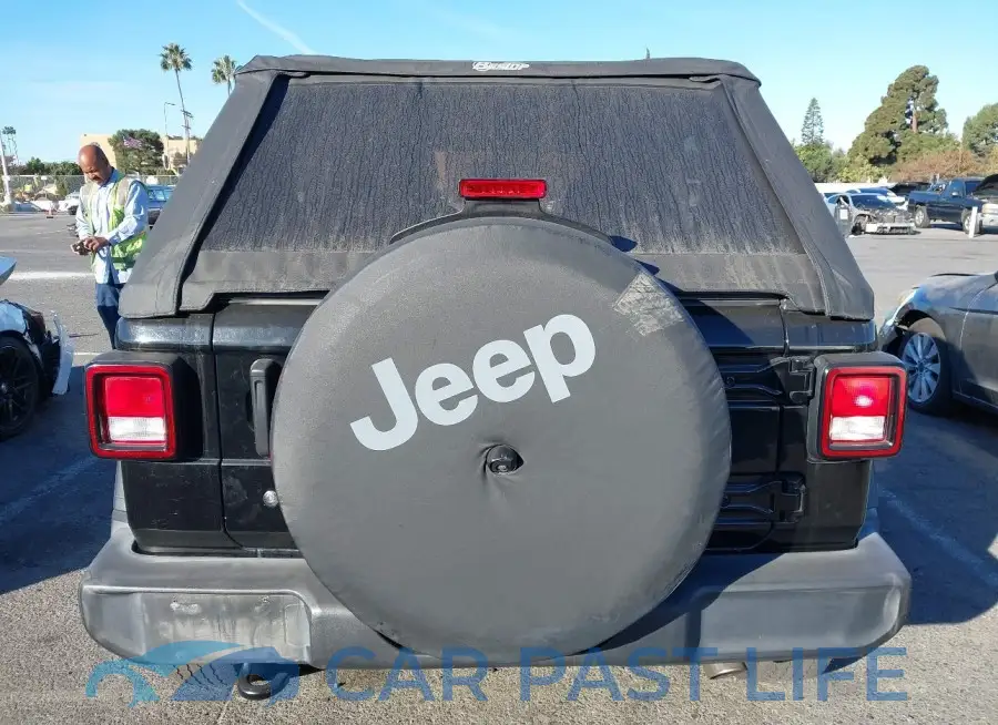 1C4HJXDG0JW151788# 16