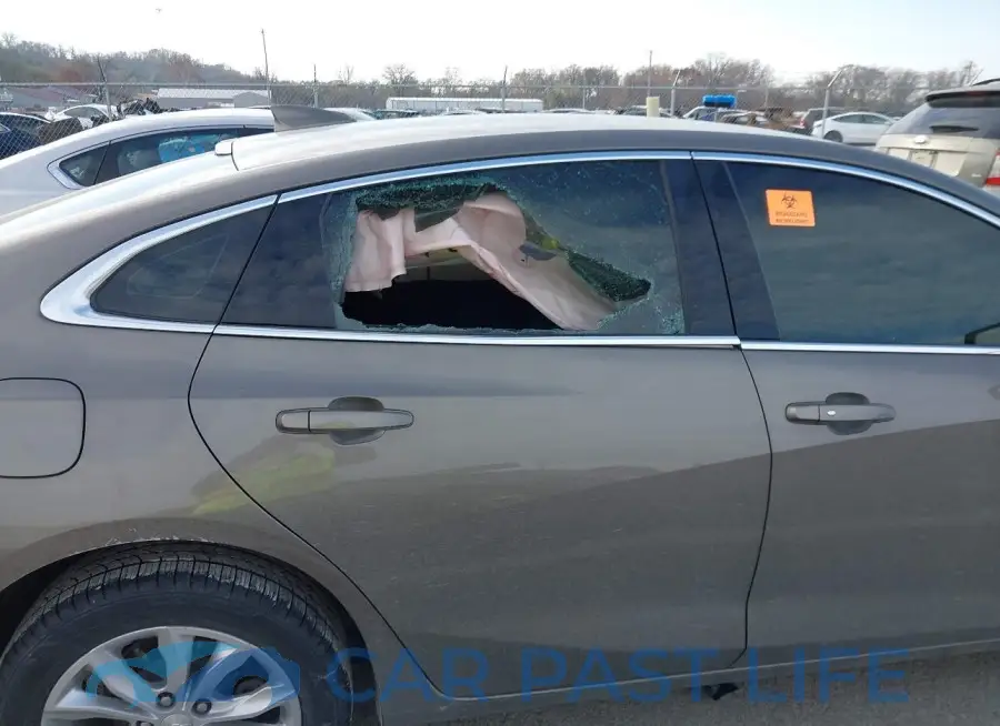1G1ZD5ST5LF019475# 13