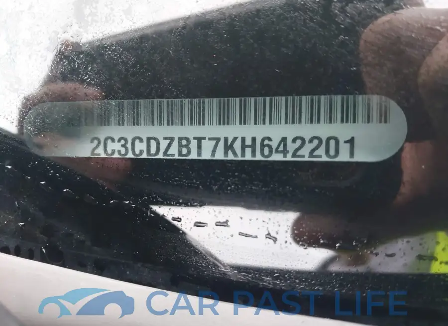 2C3CDZBT7KH642201# 9