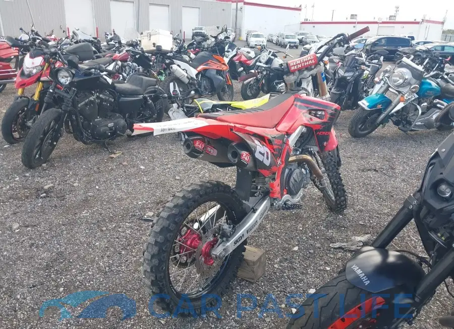 JH2PE0738LK300384# 4