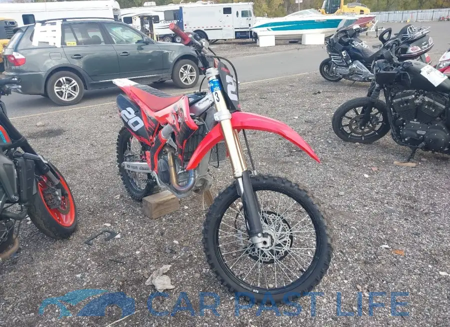 JH2PE0738LK300384# 1