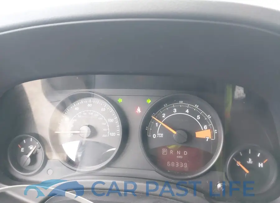 1C4NJRBB1HD141900# 7