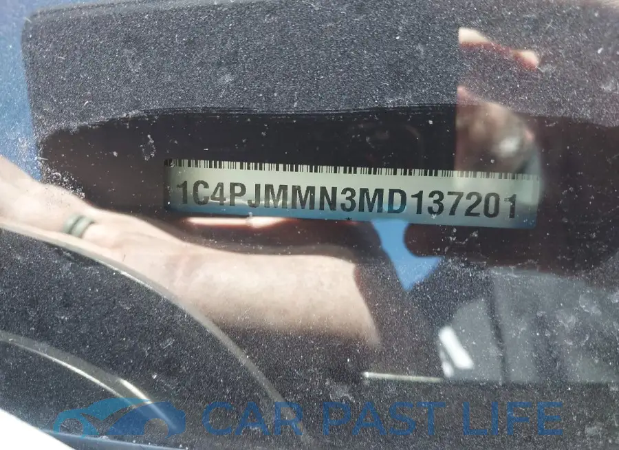 1C4PJMMN3MD137201# 9