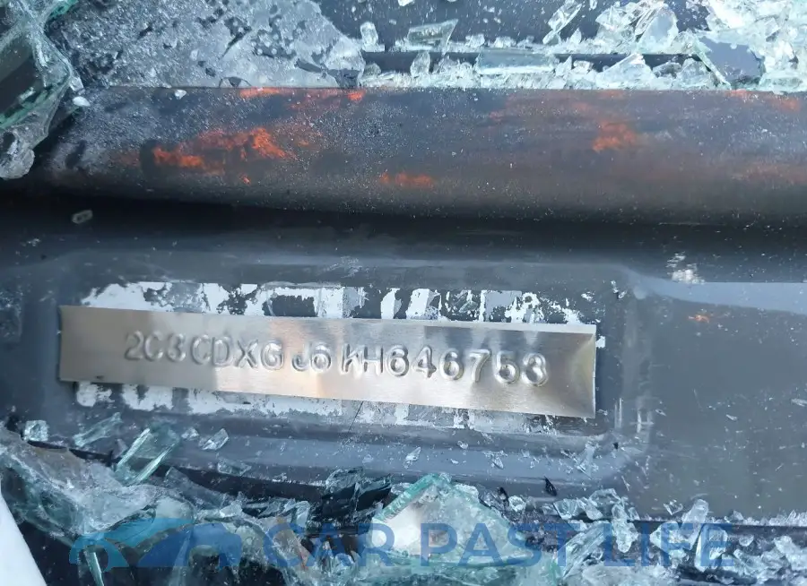 2C3CDXGJ6KH646753# 9