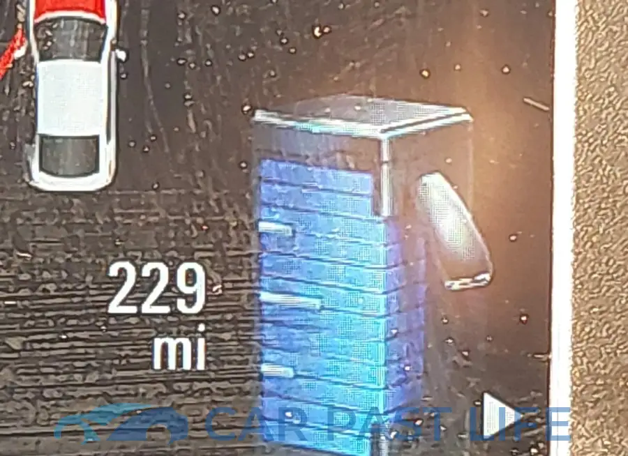 1G1RD6E40EU174492# 17