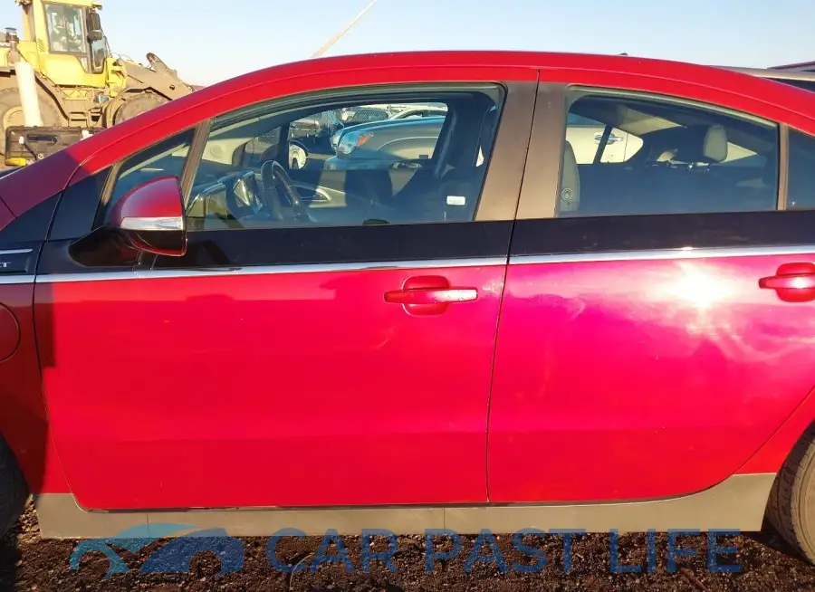 1G1RD6E40EU174492# 14