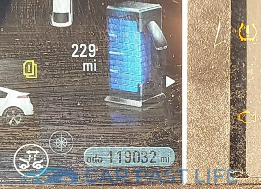 1G1RD6E40EU174492# 15