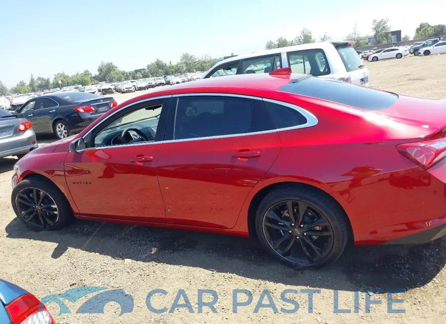 1G1ZD5ST9RF156945# 14