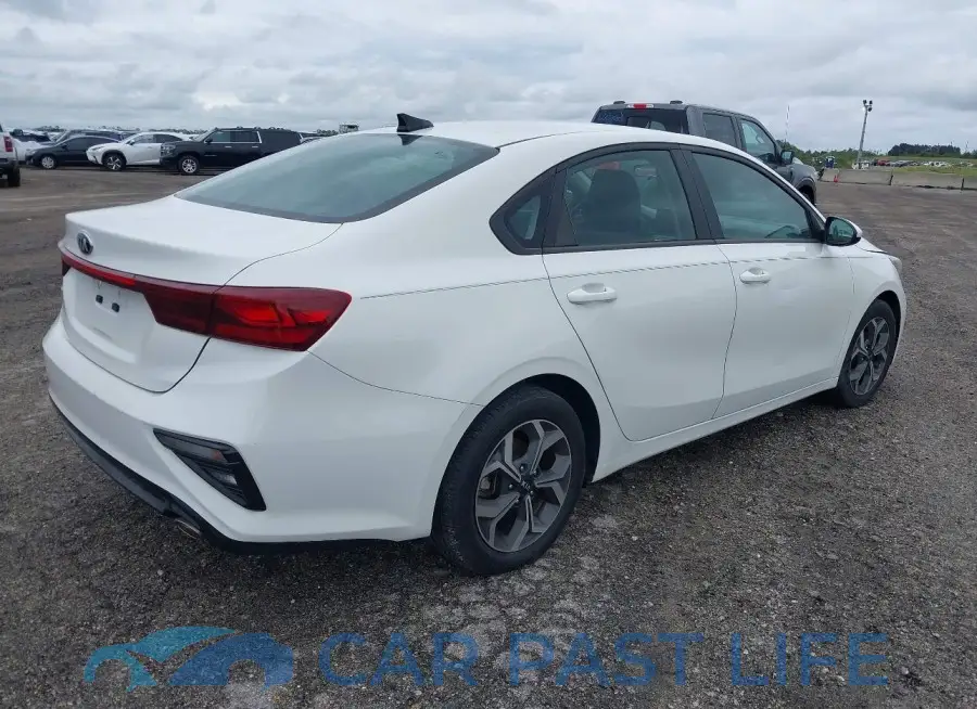 3KPF24AD2LE213590# 4