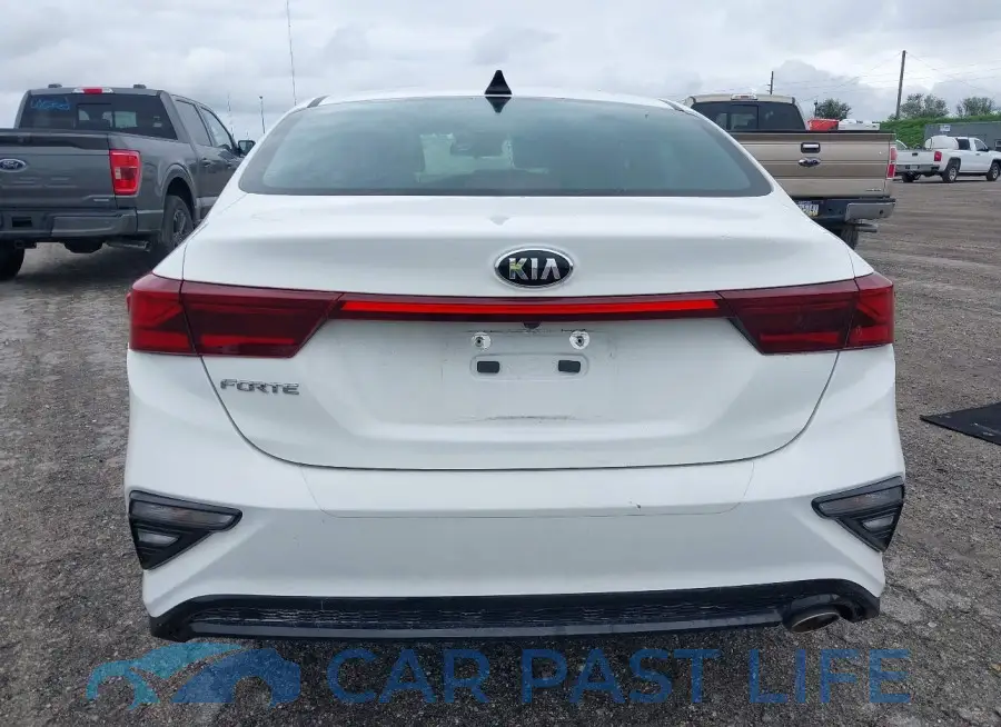3KPF24AD2LE213590# 16