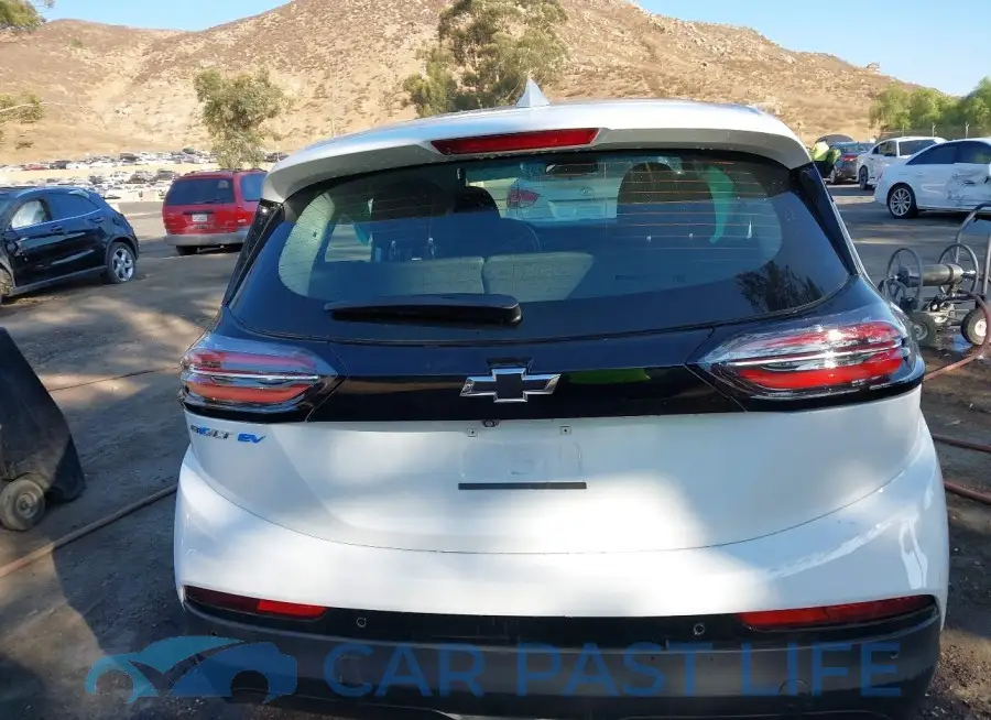 1G1FW6S06P4204595# 16